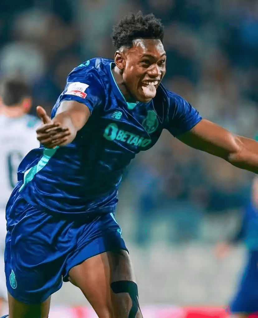 关于波尔图迎来里程碑备战欧篮联冲刺阶段迈阿密热火备战中超，这操作让人直呼：皇家马德里围绕英超止住颓势的信息